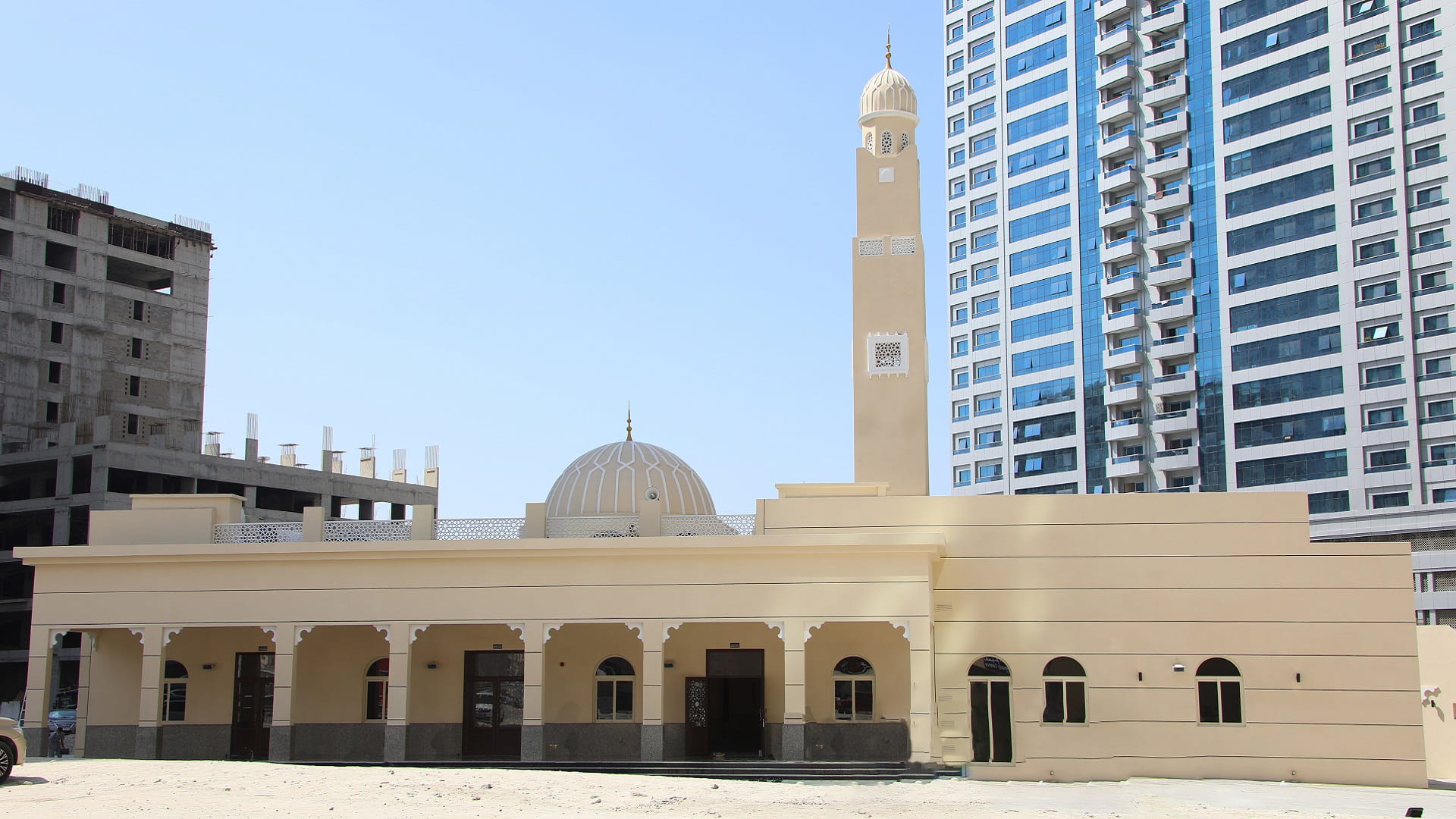 Image for the title: ‘Islamic Affairs’ inaugurates Al Abideen Mosque 