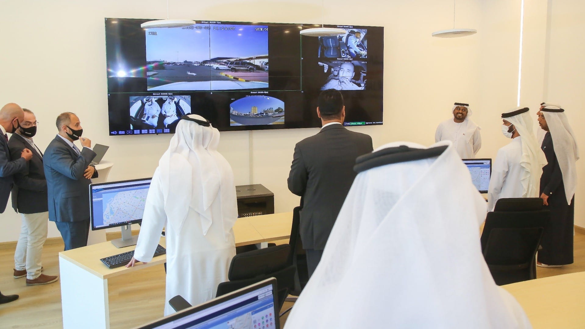 Image for the title: Sharjah Taxi inaugurates the new Taxi Control Centre 