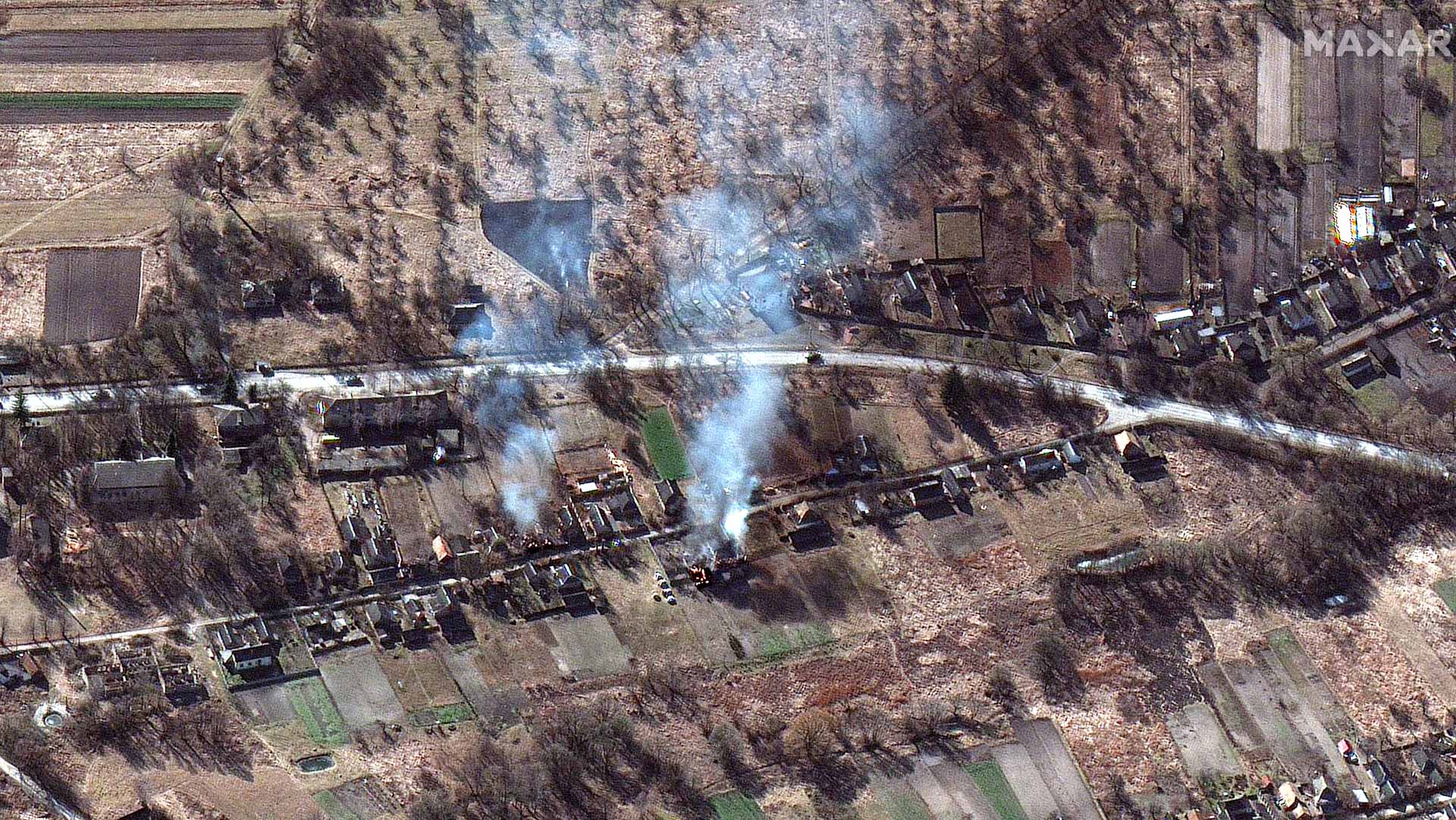 Image for the title: Ukraine evacuates port city Mariupol besieged by Russian forces 