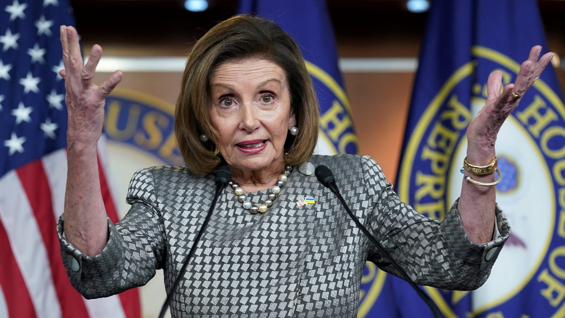 صورة بعنوان: مجلس النواب الأميركي يدرس فرض حظر على النفط الروسي 