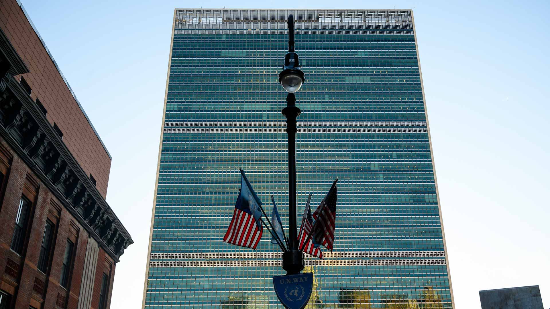 Image for the title: US, Venezuela discuss easing of sanctions, make little progress 