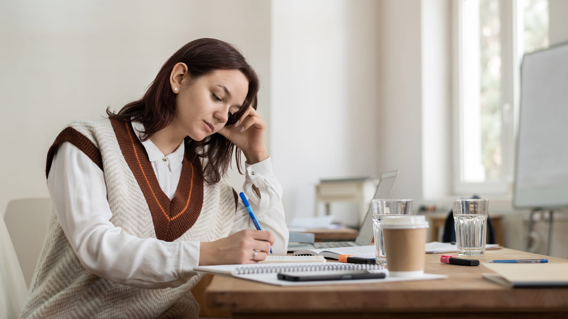 صورة بعنوان: في مفارقة...الفتيات حول العالم أكثر ميلاً لنسب الفشل لنقص الموهبة 