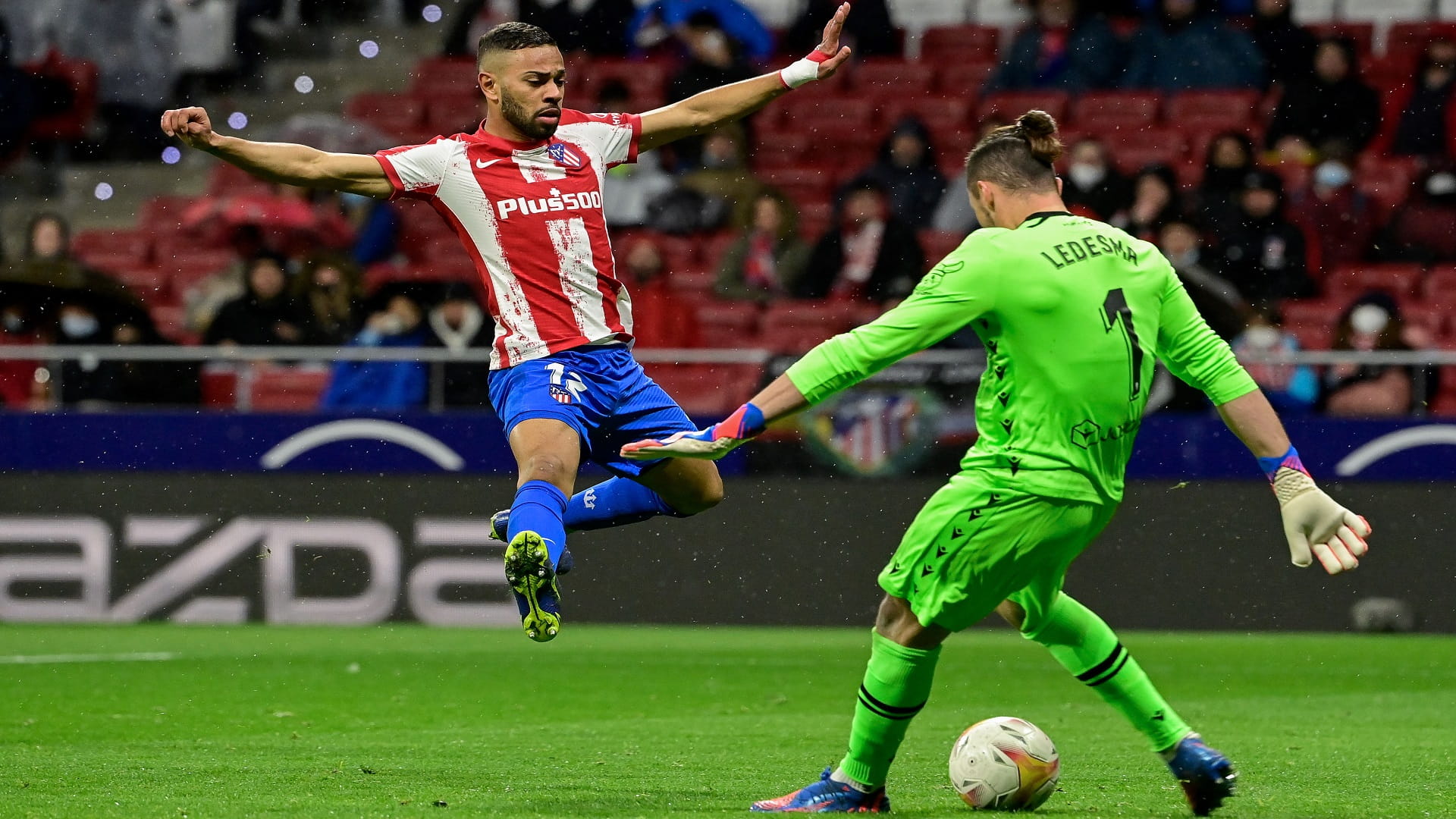 صورة بعنوان: أتلتيكو مدريد يصعد للمركز الثالث في الدوري الإسباني 