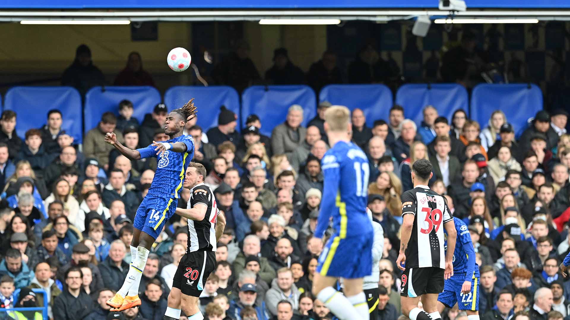 صورة بعنوان: كاي هافيرتز يقود تشيلسي للفوز على نيوكاسل في الدوري الإنجليزي 