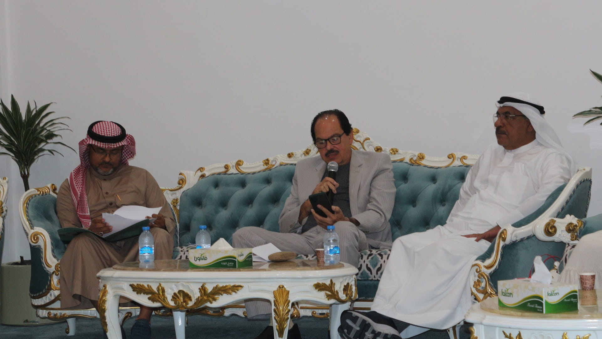 صورة بعنوان: أمسية شعرية سعودية في النادي الثقافي العربي بالشارقة 