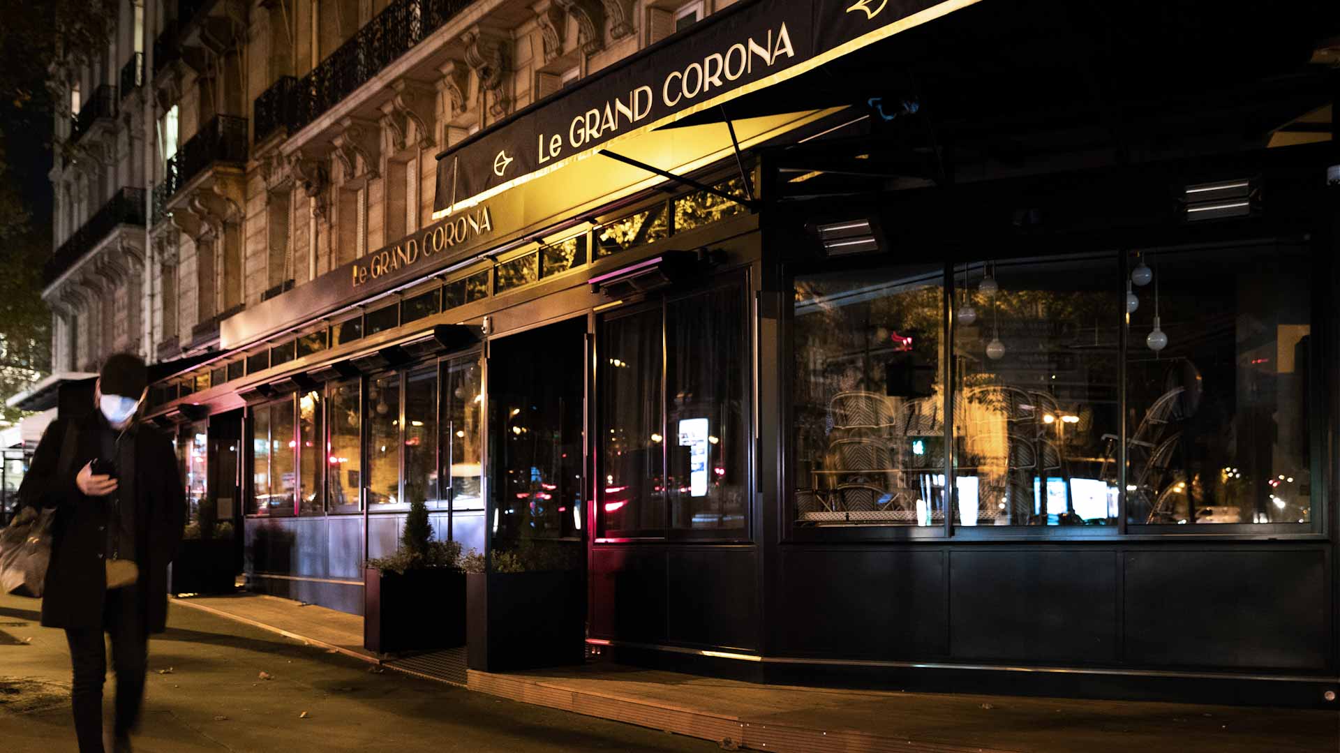 Image for the title: France reports  90,000 new coronavirus cases in last 7 days 