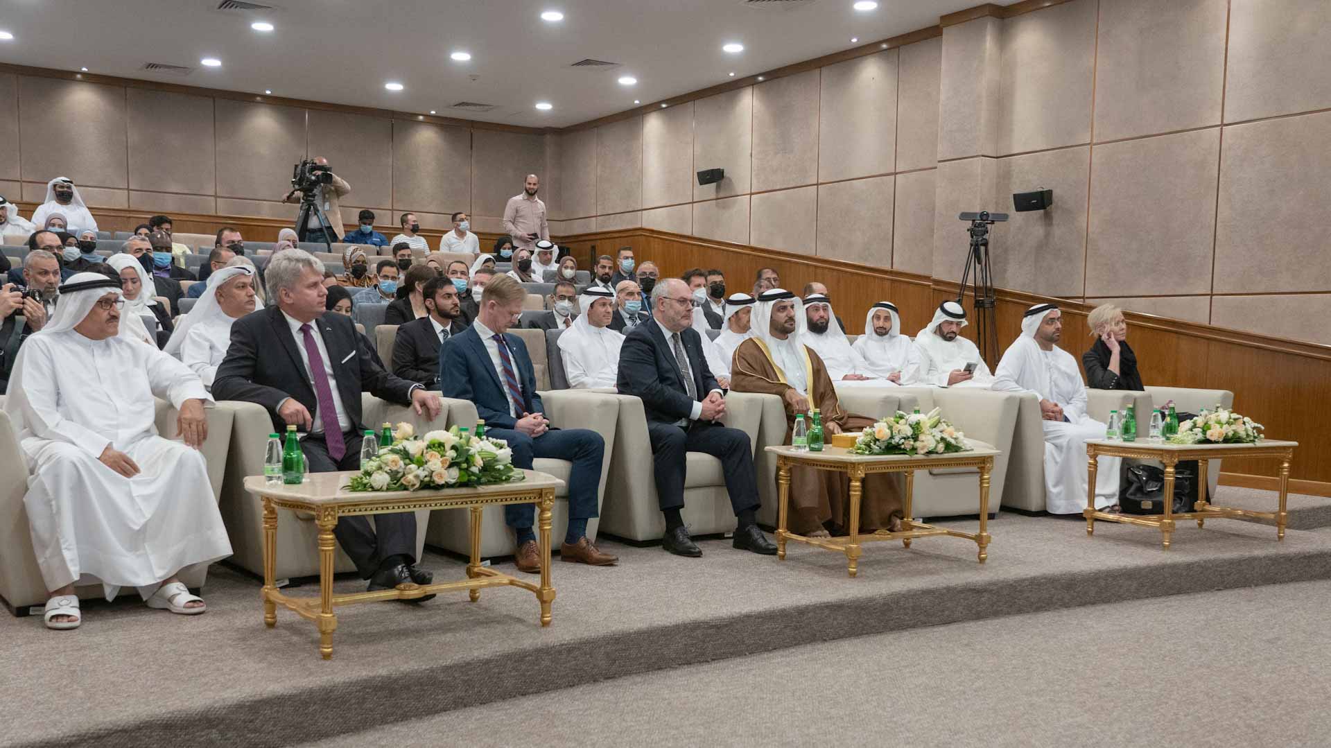 Image for the title: Sultan bin Ahmed attends a lecture by Estonian President at UoS 