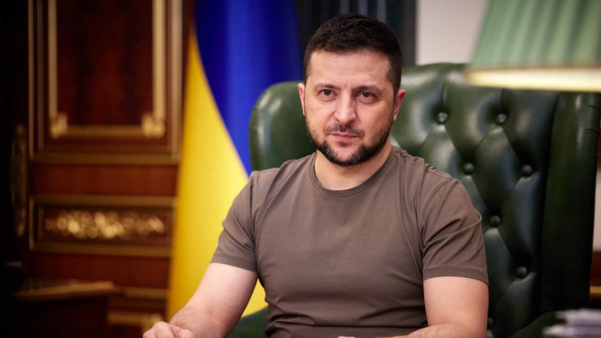 Image for the title: Ukraine's Zelensky says everything on table if Putin meets 