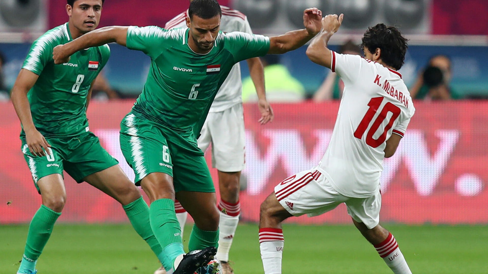 صورة بعنوان: الأبيض يواجه العراق في تصفيات المونديال بشعار "لابديل" عن الفوز 