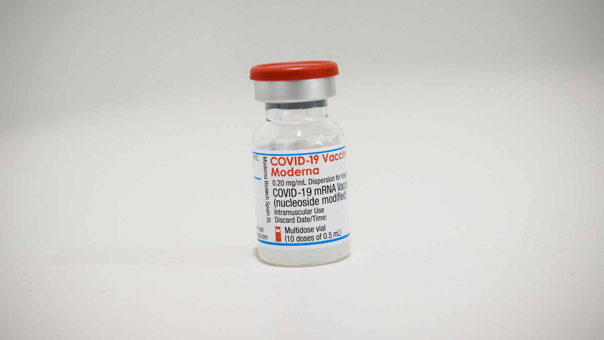 Image for the title: Moderna says infant Covid vaccine succeeded in trial 
