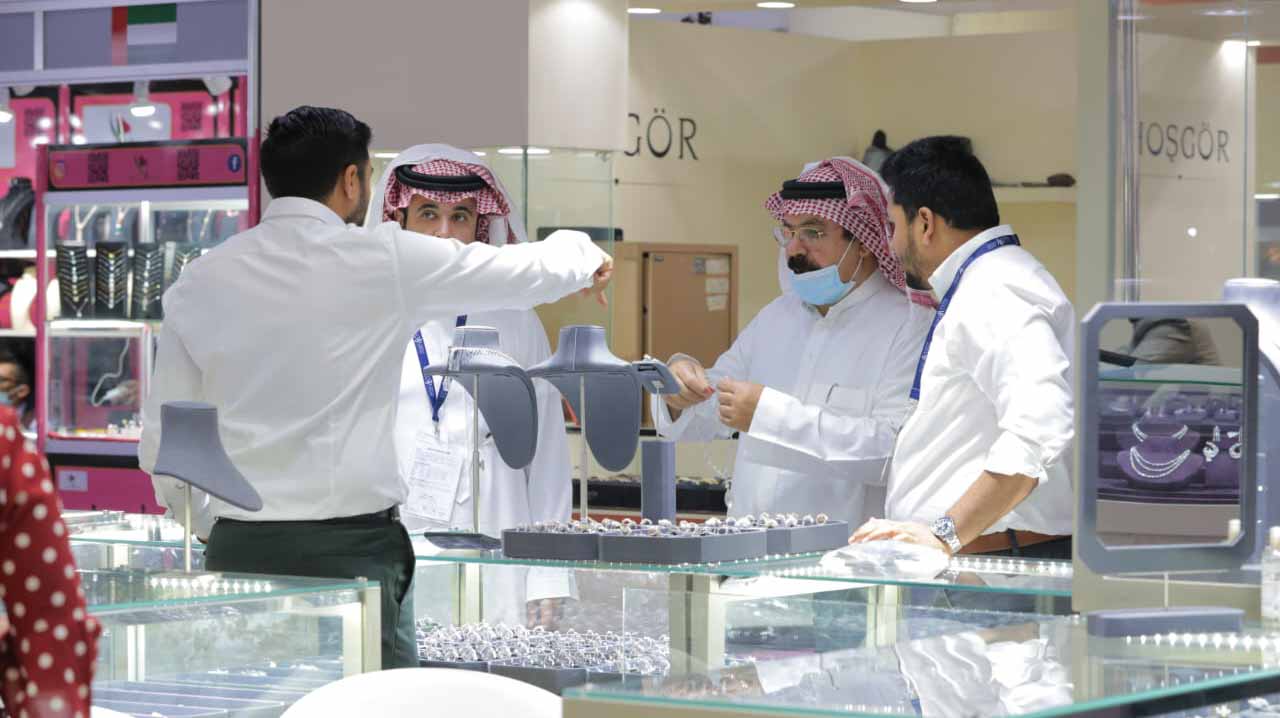 Image for the title: Italian jewellery takes centre stage at WJMES 