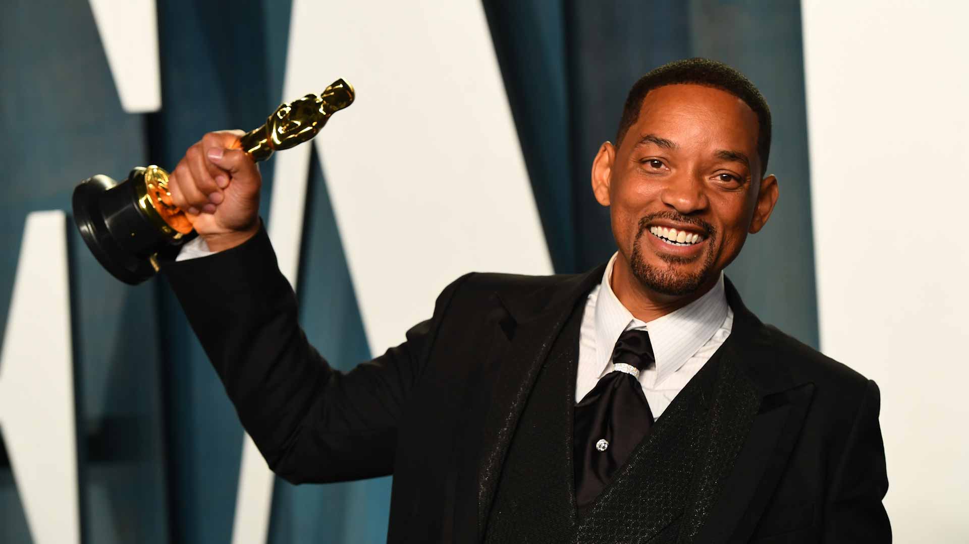 Image for the title: Will Smith says sorry over Oscars slap as Academy launches probe 