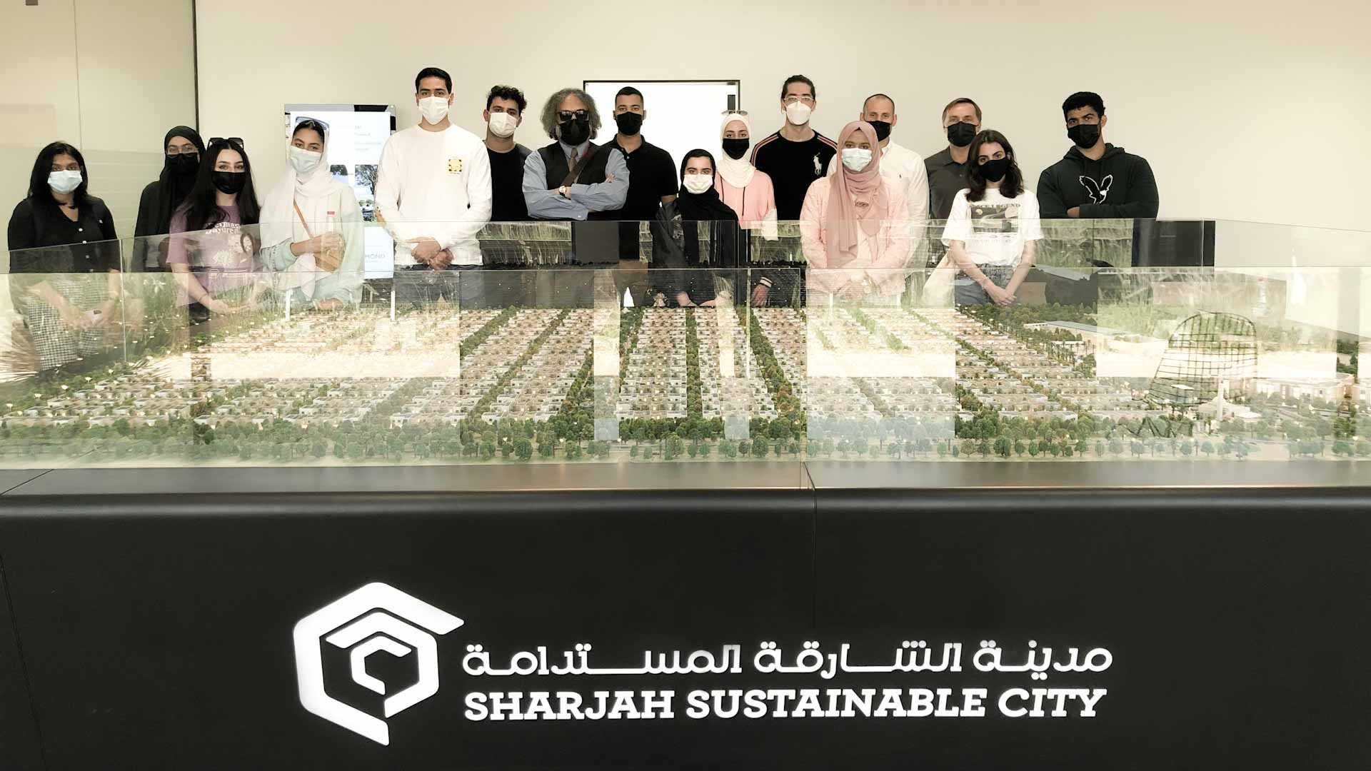 صورة بعنوان: مدينة الشارقة المستدامة تستضيف وفداً من "أميركية الشارقة" 