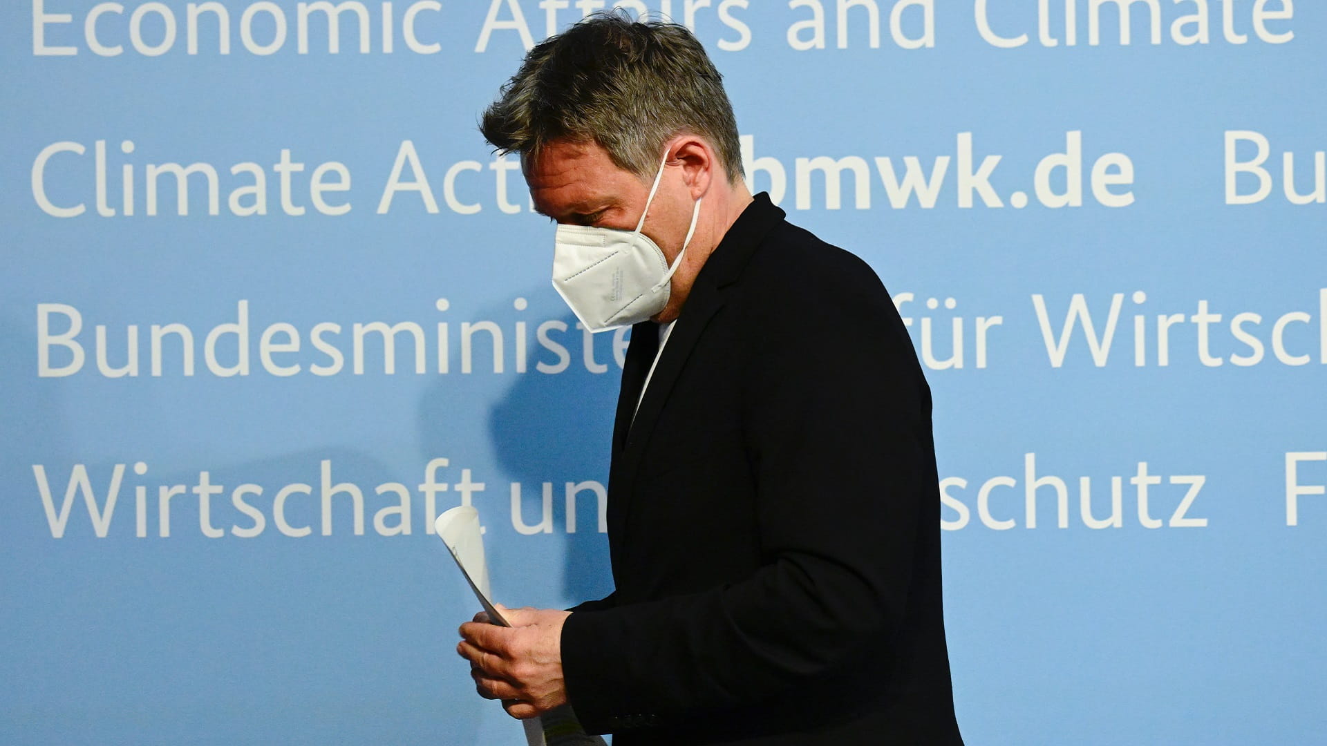 Image for the title: Germany activates emergency gas plan to secure supply 