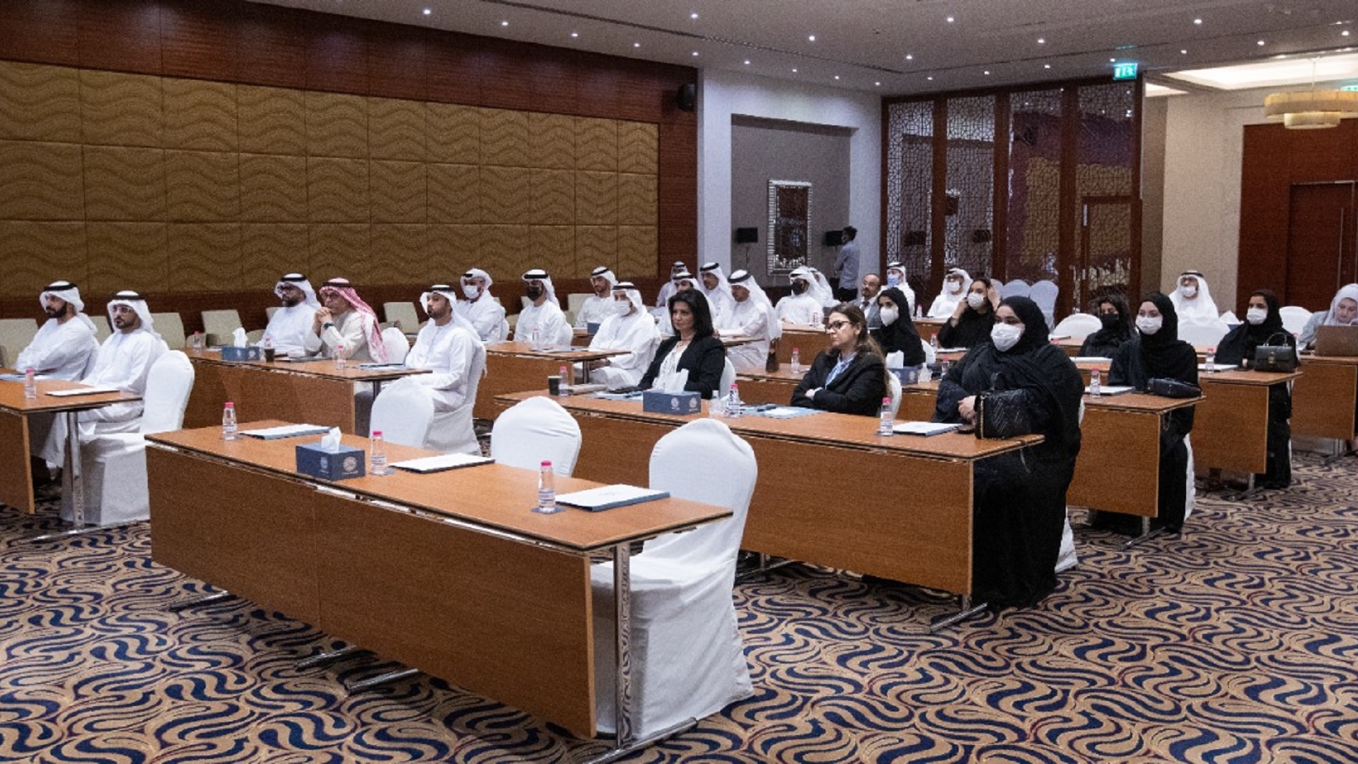 صورة بعنوان: "تحكيم" يعرّف بآلية التحكيم التجاري ودوره في خدمة مختلف القطاعات  