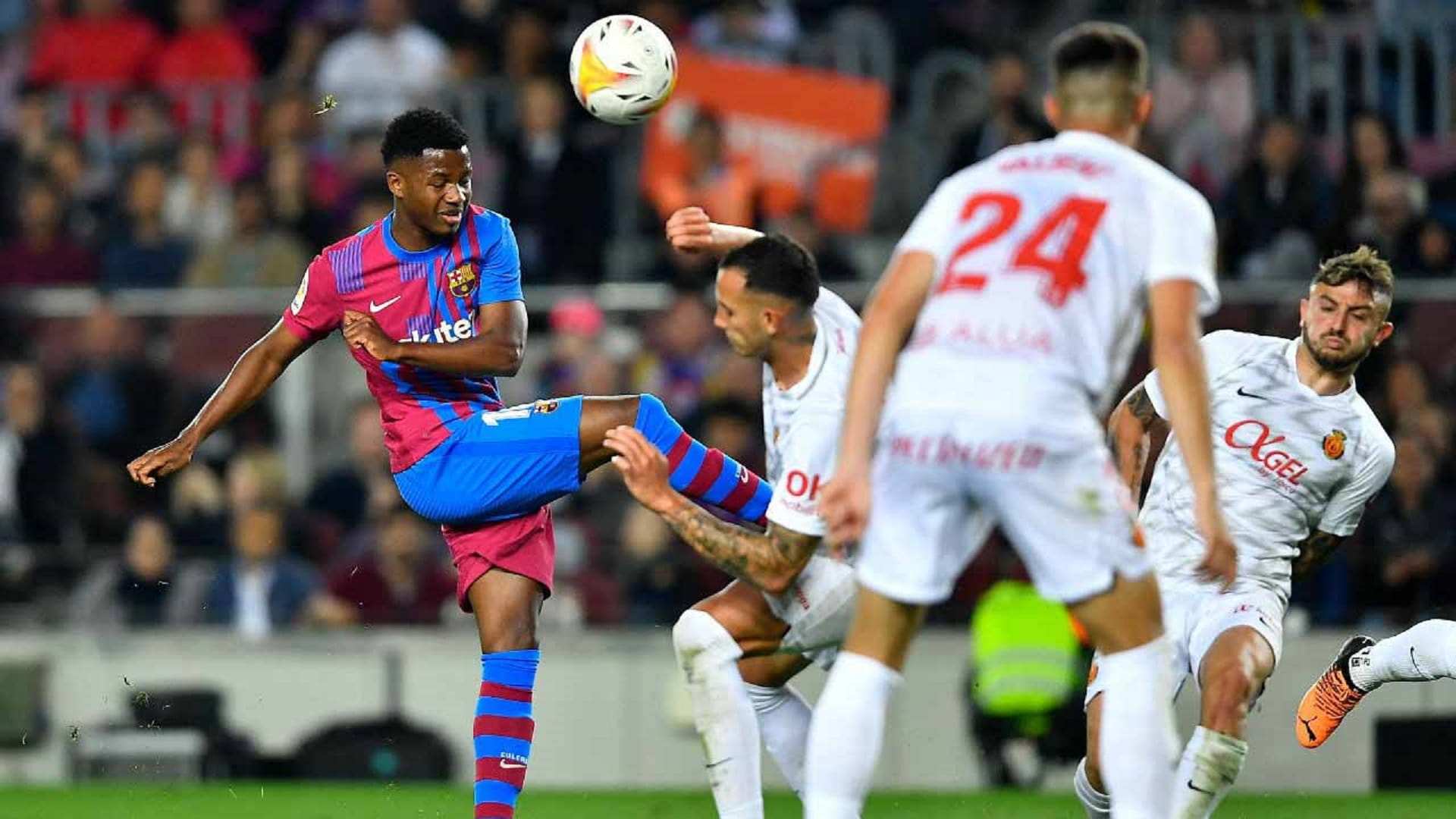 صورة بعنوان: برشلونة يستعيد المركز الثاني في الدوري الإسباني 