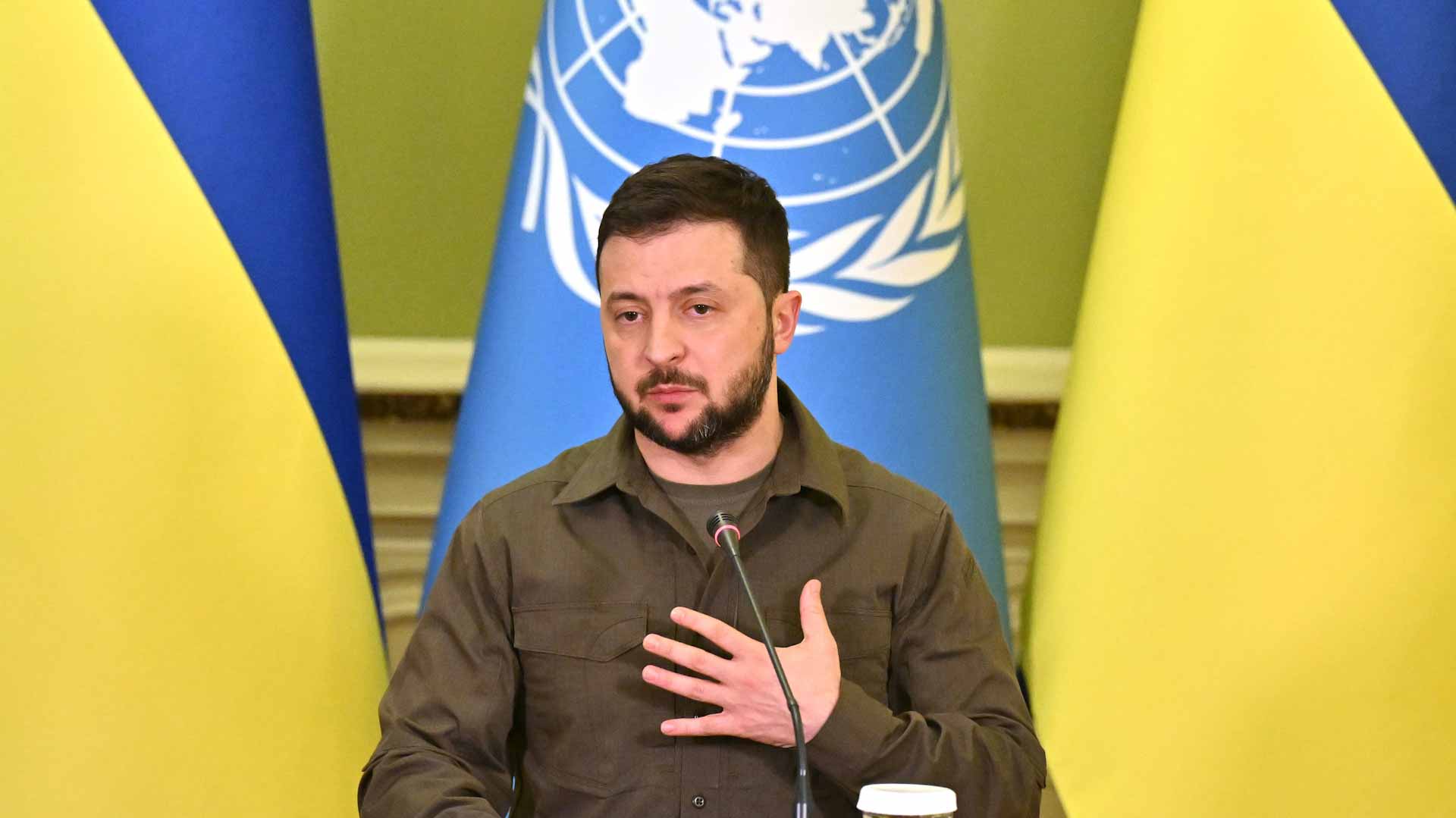 صورة بعنوان: زيلينسكي: روسيا دمرت مئات المستشفيات في أوكرانيا 