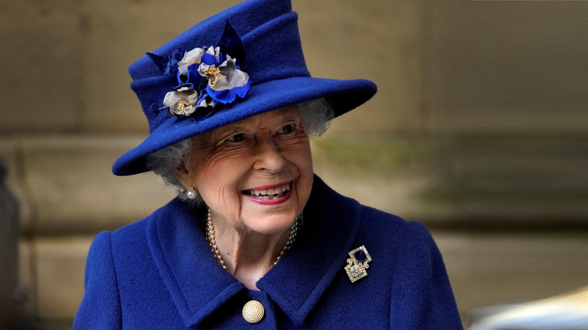 صورة بعنوان: الملكة إليزابيث تعلن عدم حضورها جلسة البرلمان الافتتاحية الثلاثاء 