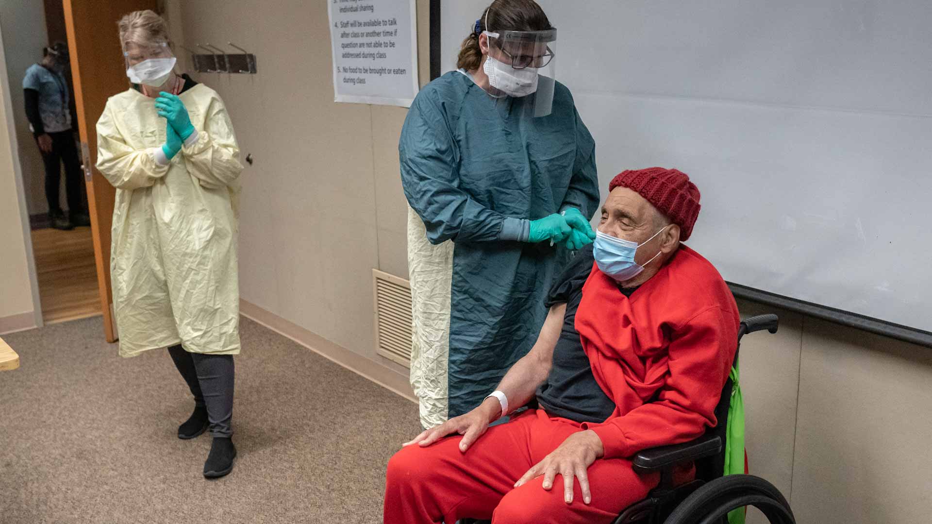 Image for the title: Vietnam logs 2,269 new COVID-19 cases 