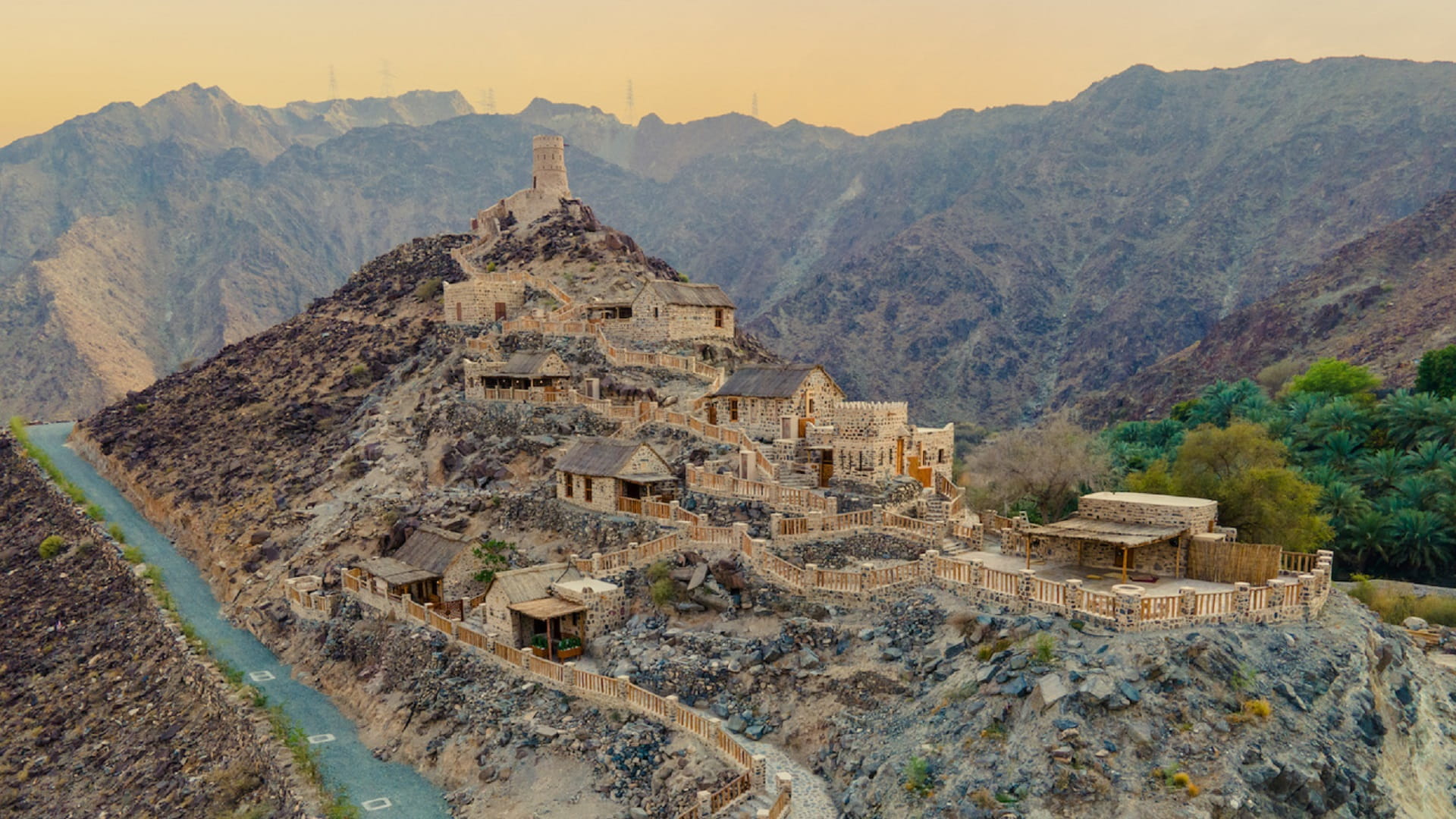 صورة بعنوان: "شروق" تطلق مشروعي "السراي-بيت خالد بن إبراهيم" و "نجد المقصار" 