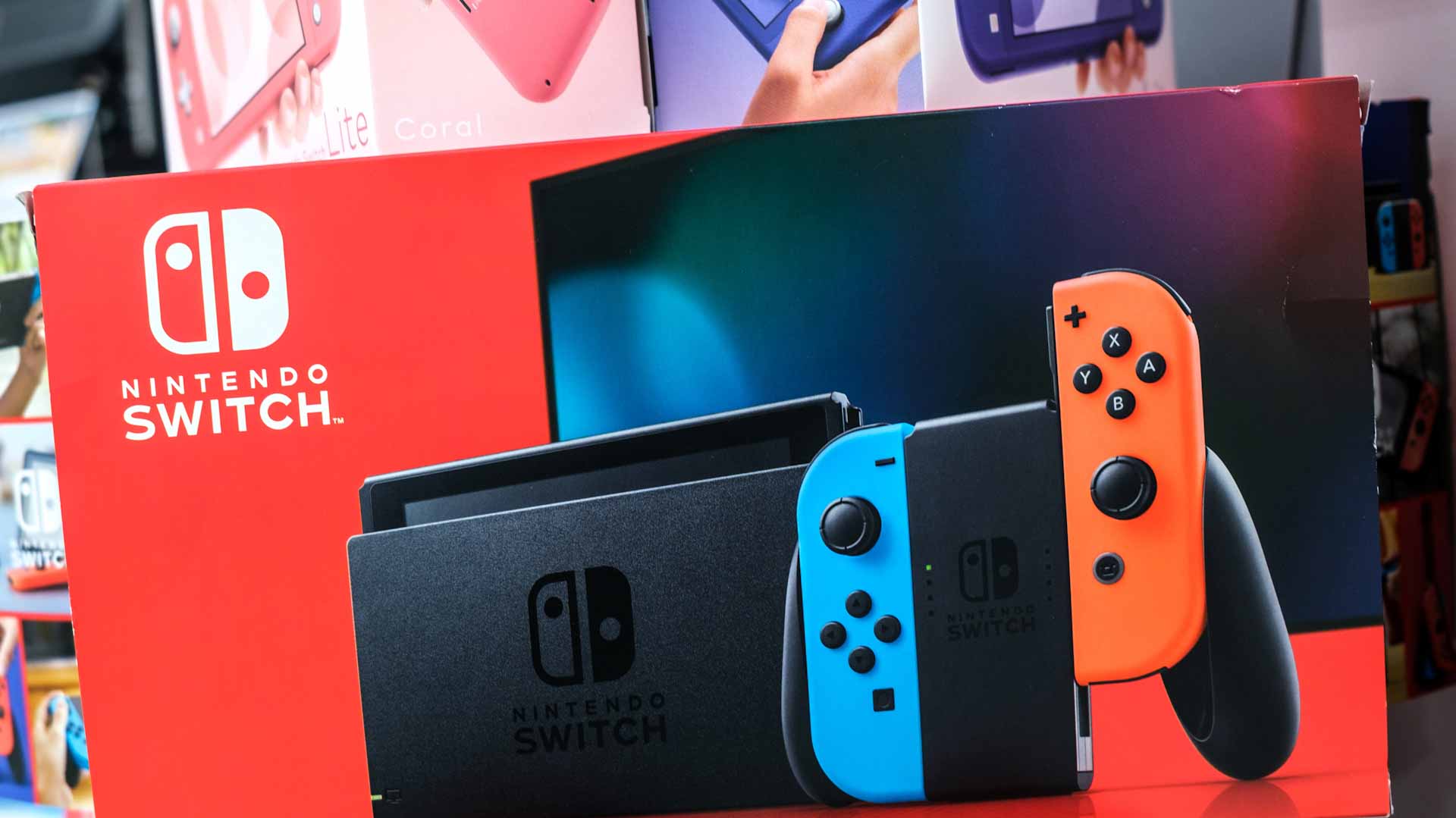 Image for the title: Nintendo expects to sell 21 million Switch consoles this year 