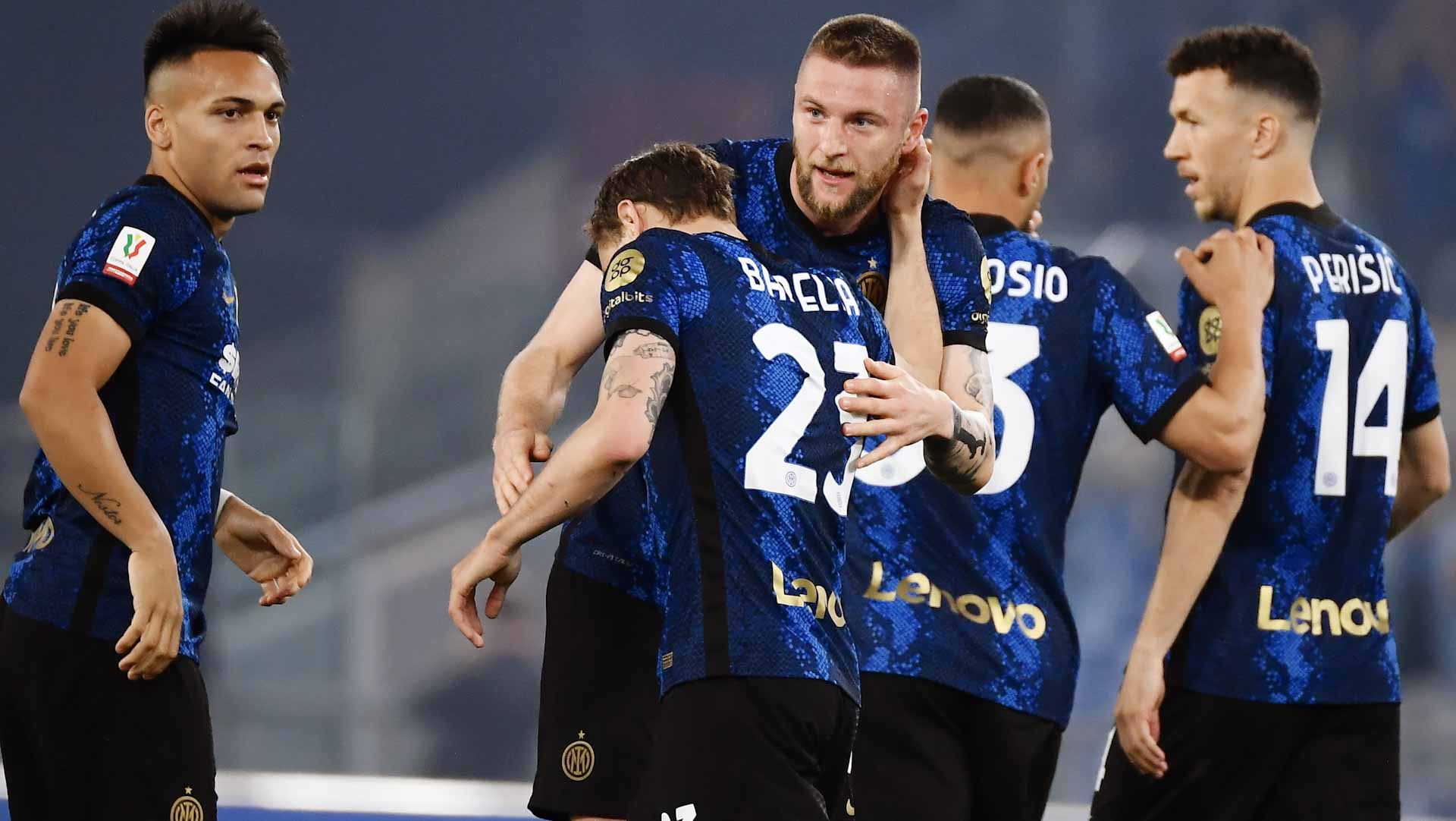 Image for the title: Inter see off Juve to win Italian Cup after penalty drama 
