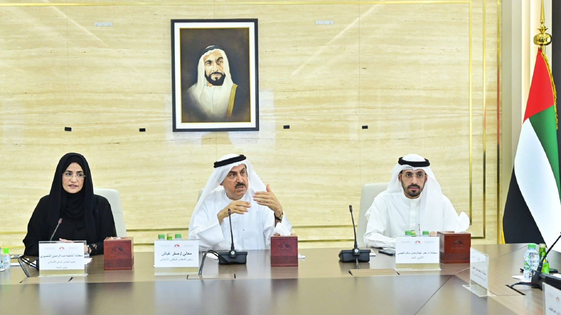 صورة بعنوان: "اجتماعية الوطني" تناقش مشروع قانون تنظيم دور العبادة 