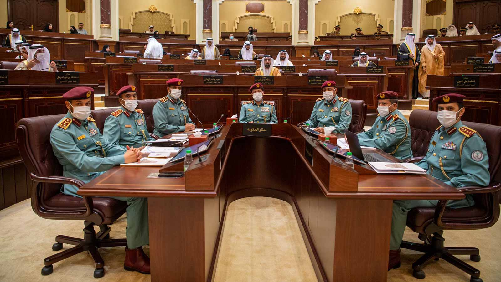 صورة بعنوان: "الاستشاري" يناقش سياسة شرطة الشارقة في جلسته العامة  