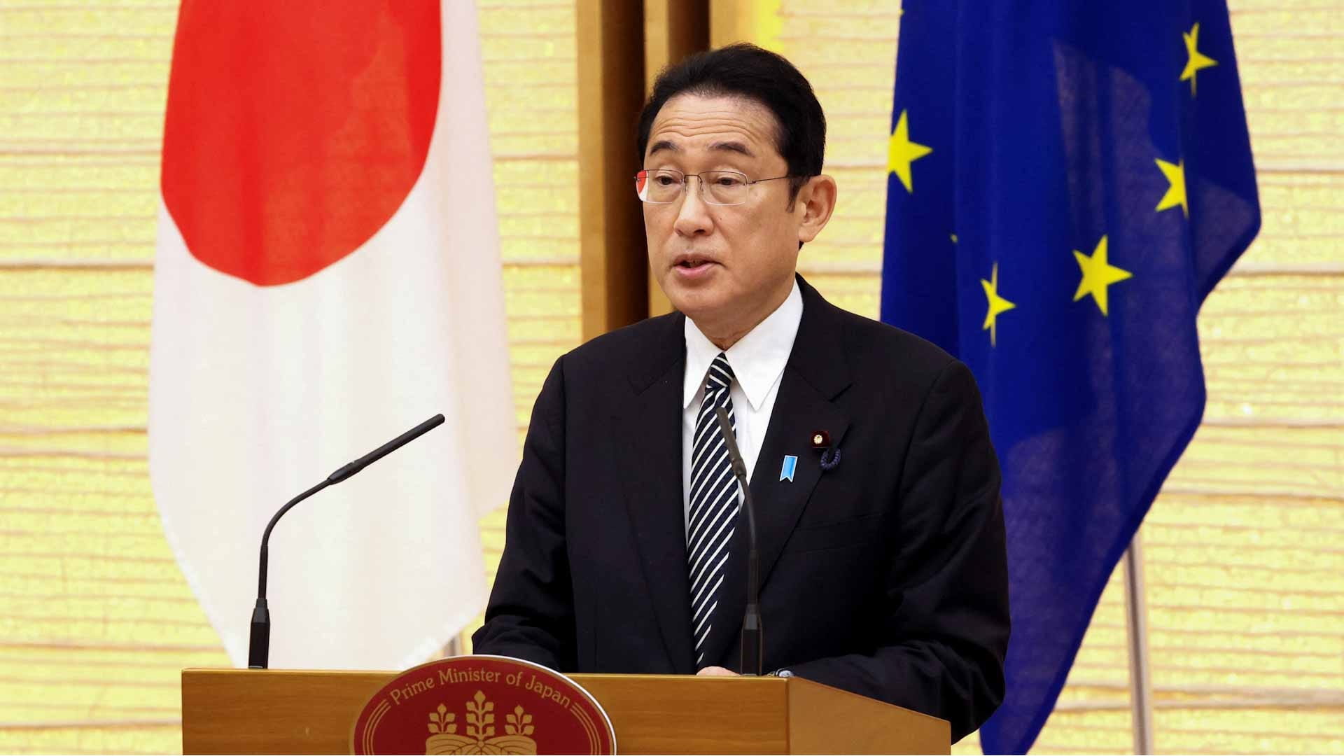 Image for the title: Japan says to double fiscal support for Ukraine to $600 mln 