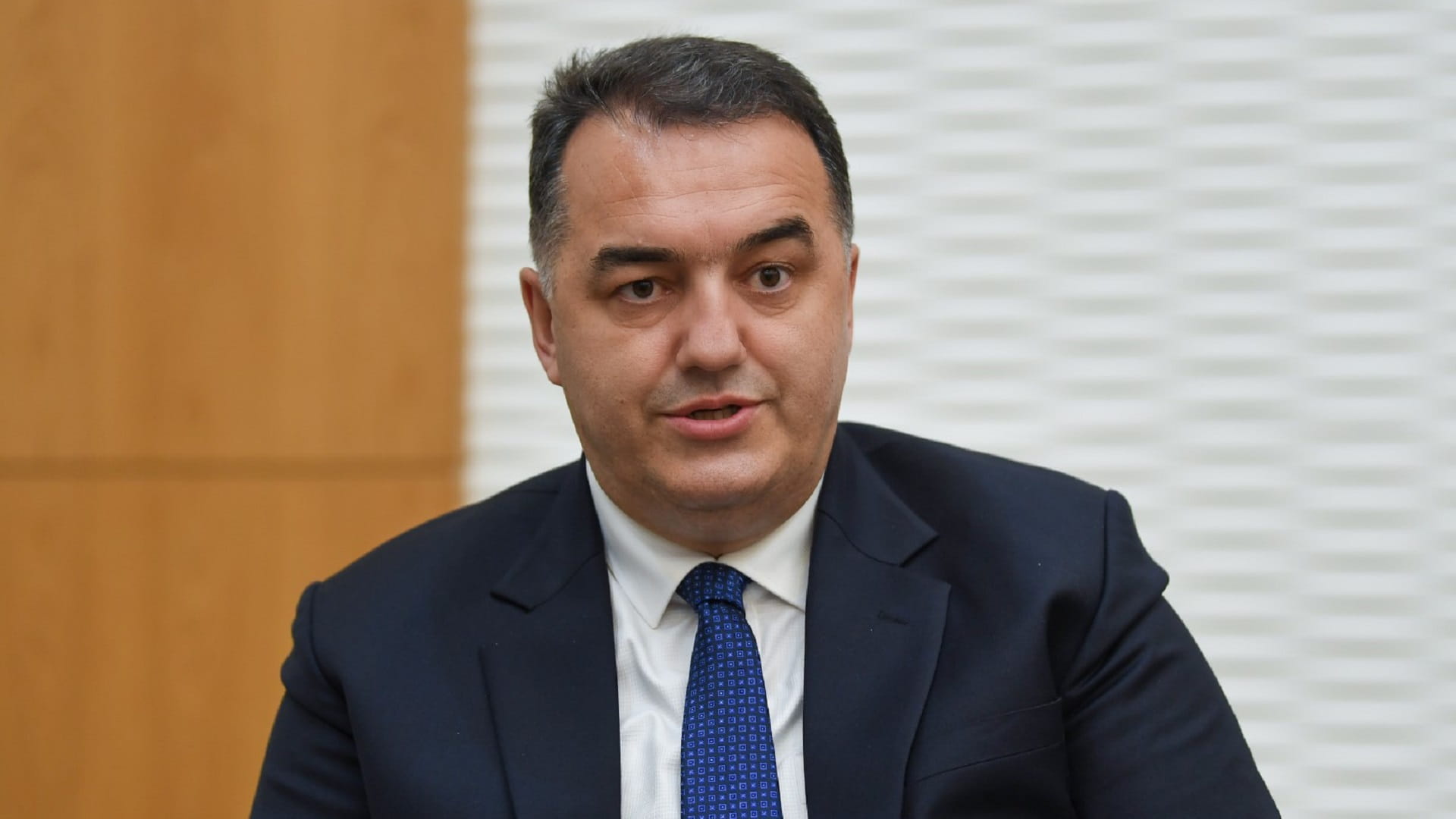 صورة بعنوان: دالر جمعة: الإمارات وطاجيكستان تتعاونان لإنقاذ الأنهار الجليدية 