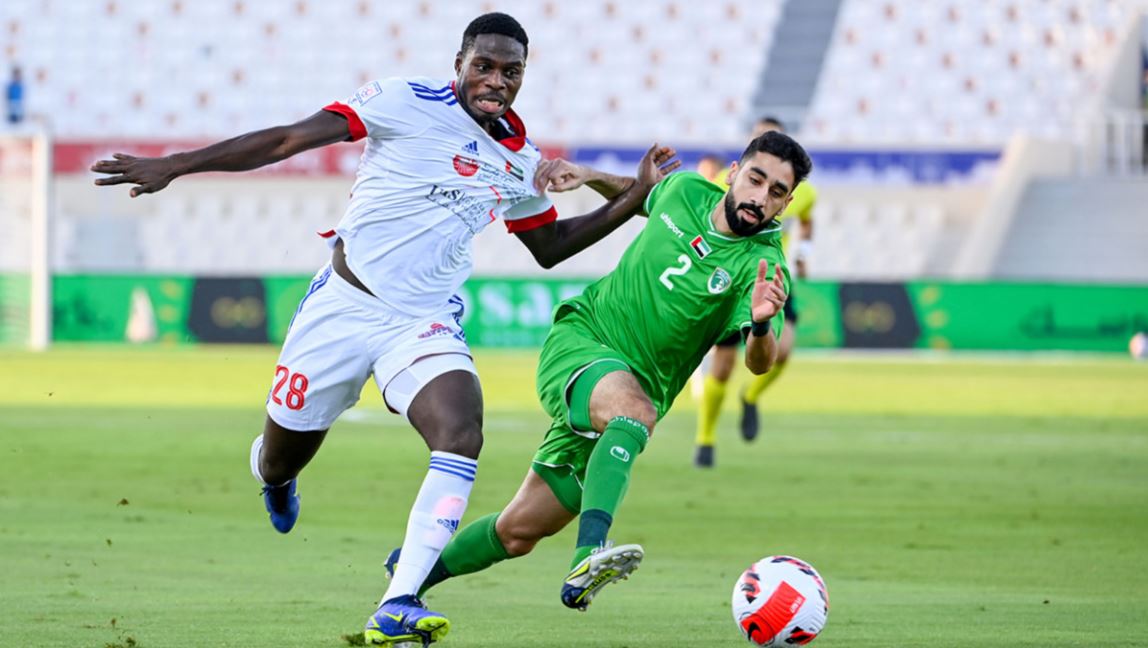 صورة بعنوان: الشارقة يفوز على الإمارات ويعزز وصافته لدوري أدنوك للمحترفين 