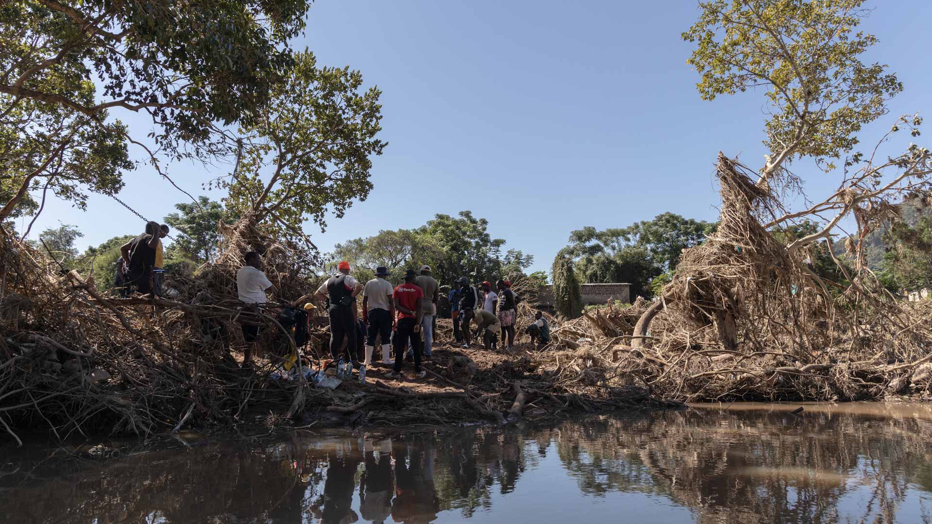 Image for the title: Fresh floods hit South Africa 
