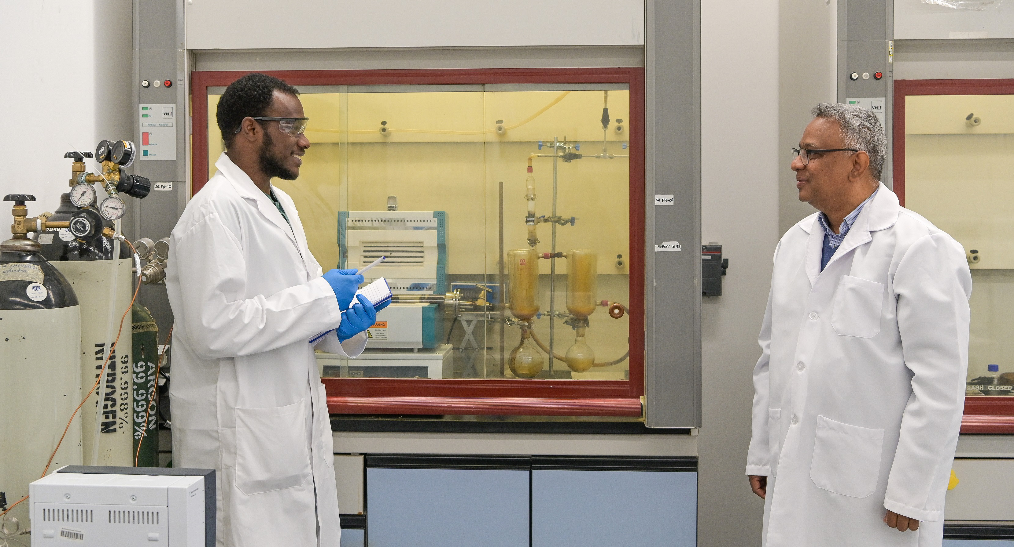 Image for the title: EGA, AUS to research food waste re-use for soils 