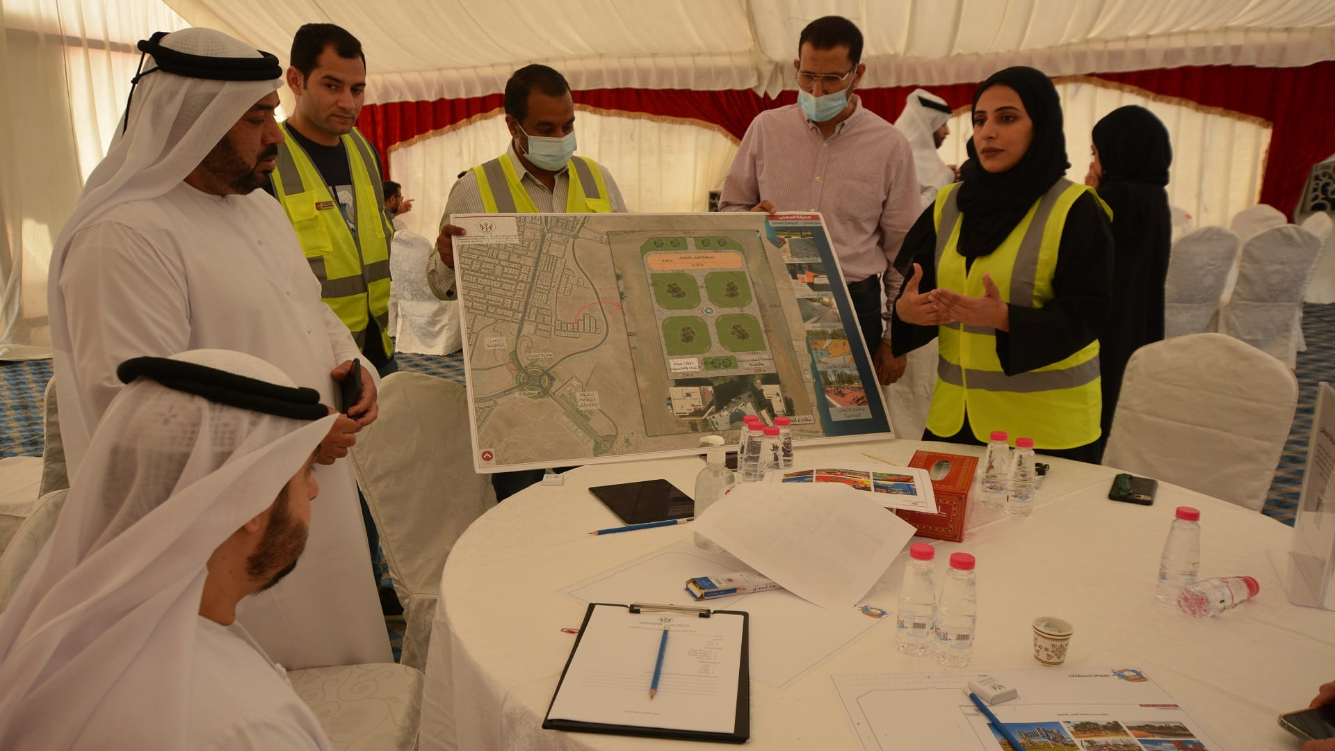 Image for the title: SDPW brainstorms to address Musalla inhabitants' requests 