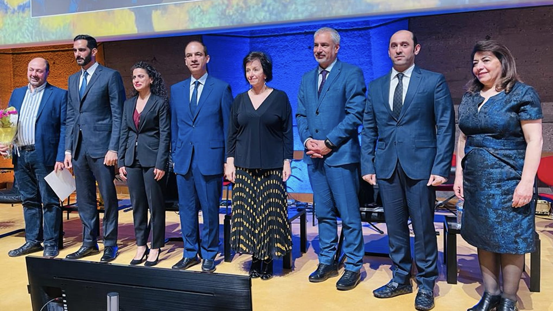 صورة بعنوان: جائزة الشارقة للثقافة العربية الـ 18 تحتفي بفائزيها في باريس 