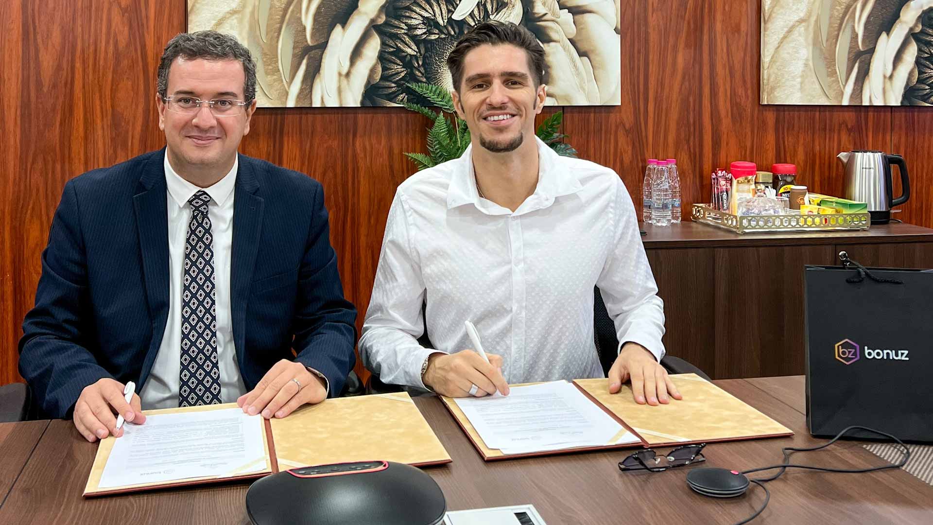 صورة بعنوان: جامعة الشارقة ومنصة بونوز توقعان اتفاقية في مجالات "الميتافيرس" 