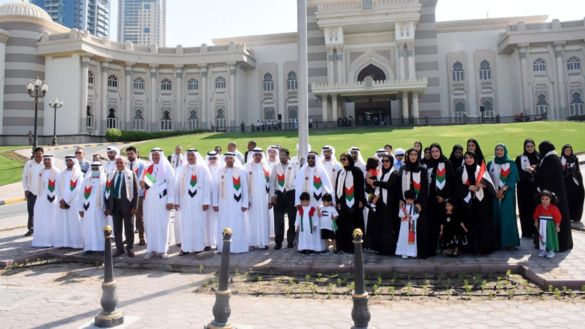Image for the title: SCCI marks Flag Day, pledges loyalty to UAE and its leadership 