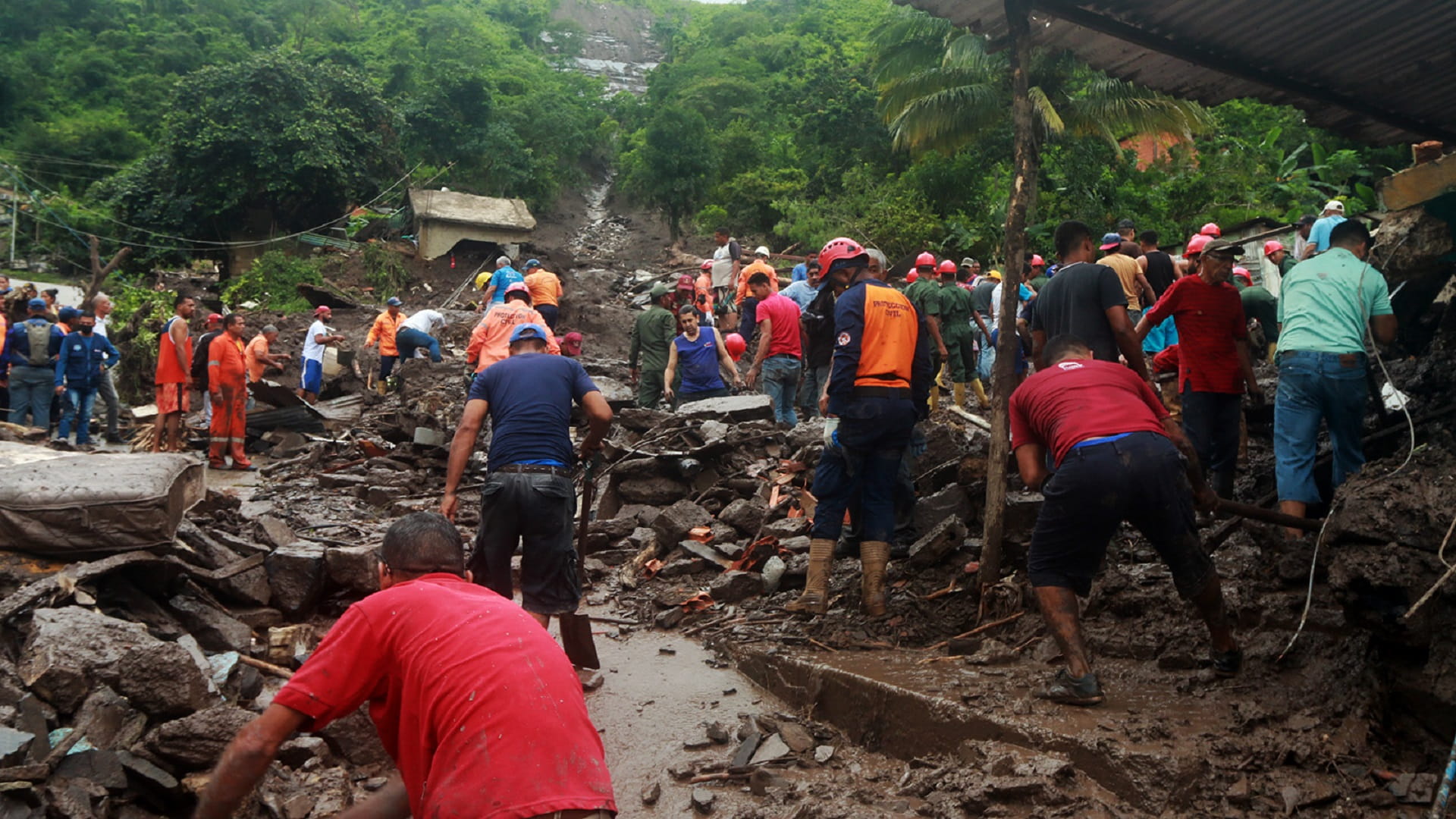 Image for the title: Landslides and floods kill seven in eastern Venezuela 