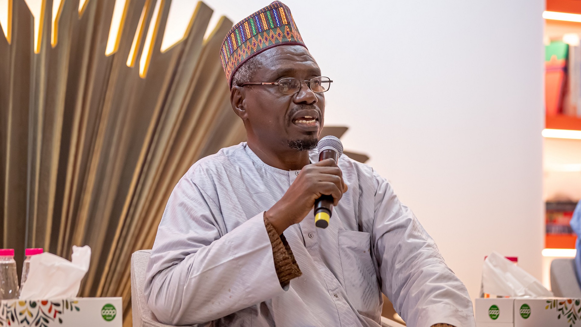 صورة بعنوان: انتشار الثقافة العربية في غرب أفريقيا.. تاريخ وتحديات معاصرة  