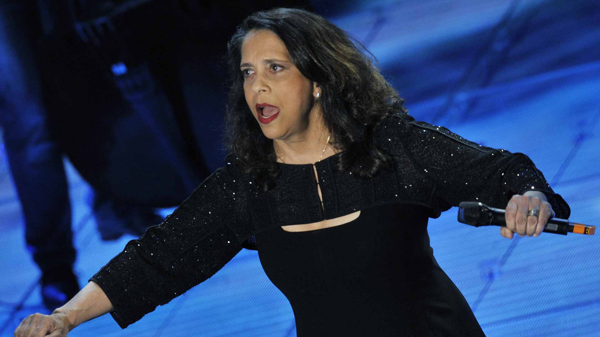 صورة بعنوان: الموت يغيب المغنية البرازيلية الشهيرة غال كوستا عن 77 عاماً 