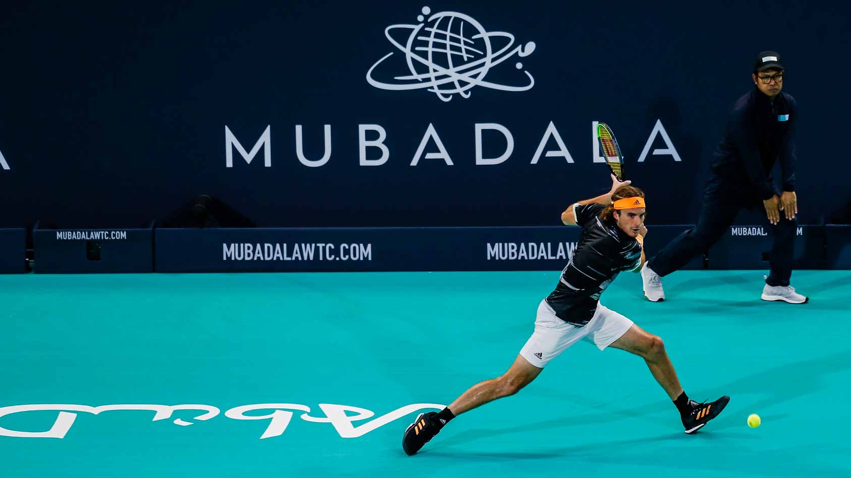 صورة بعنوان: النجم تسيتسيباس يعود للمشاركة في بطولة مبادلة العالمية للتنس 