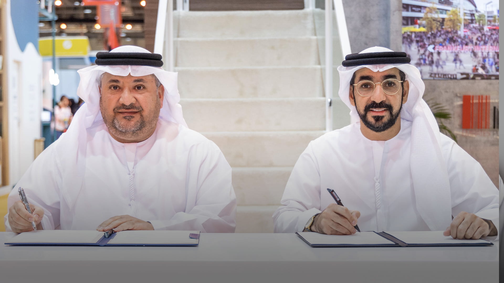 صورة بعنوان: "الناشرين الإماراتيين" تعزِّز حضور الكتاب الإماراتي عالمياً   