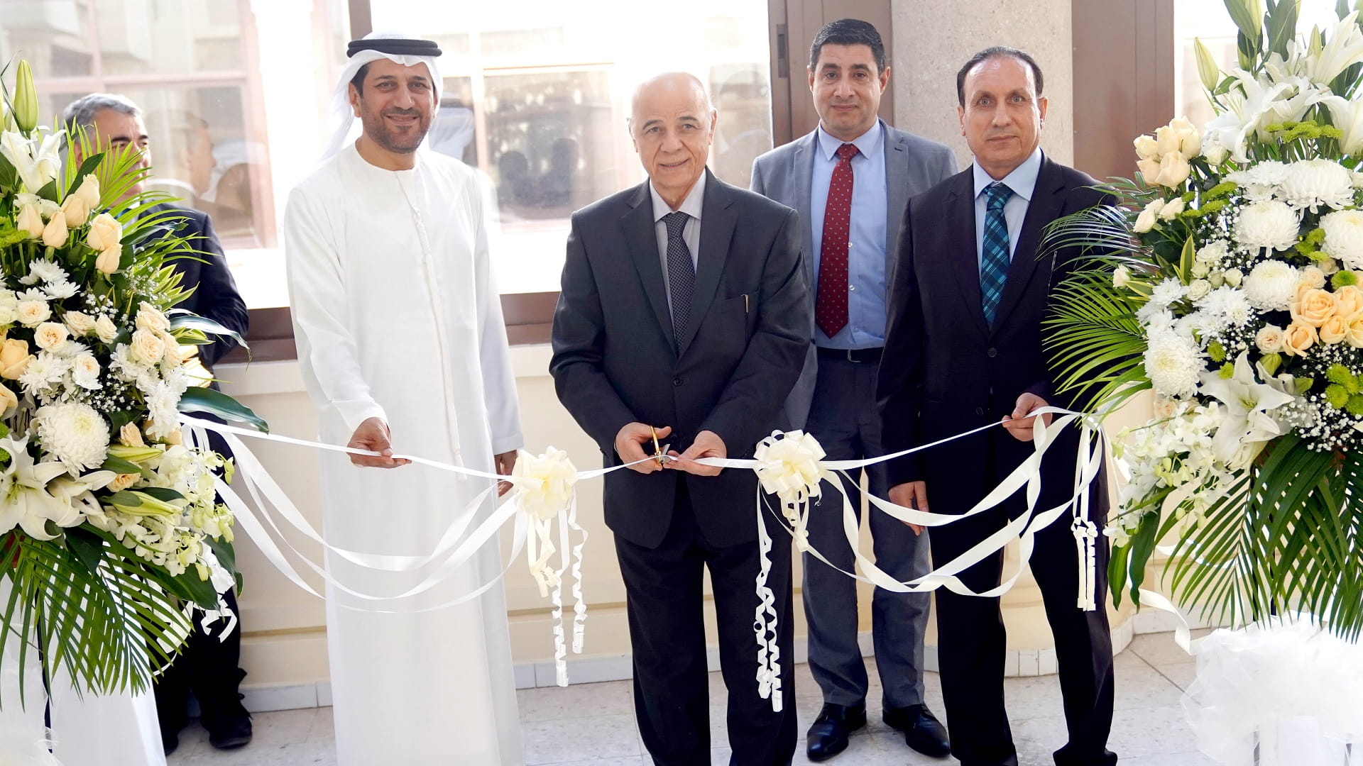 صورة بعنوان: جامعة الشارقة تفتتح المختبر القانوني 