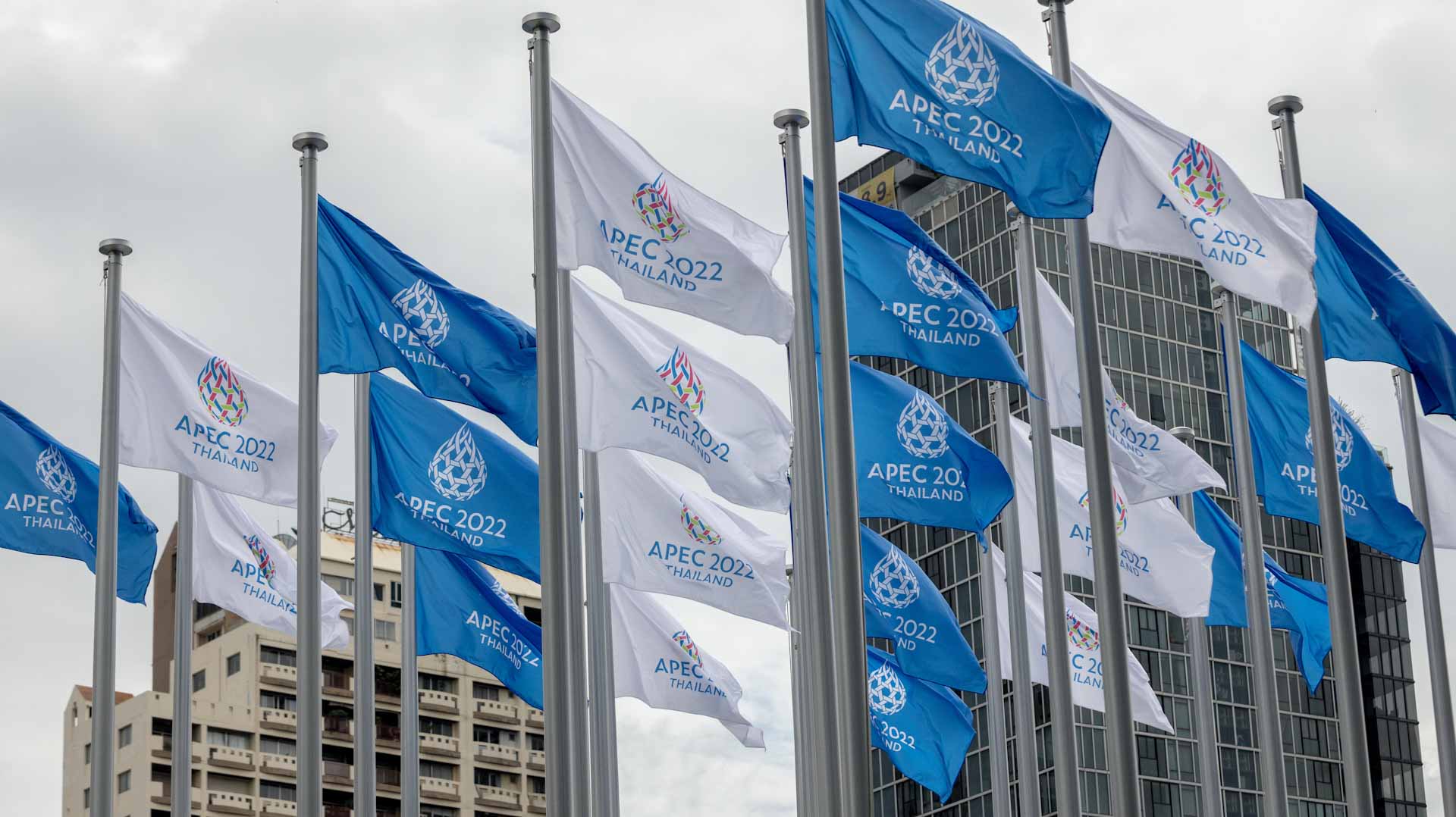 صورة بعنوان: في بانكوك... حرب أوكرانيا تلقي بظلالها على قمة "أبيك" 