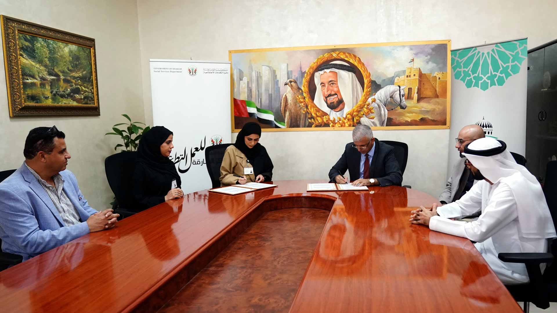 صورة بعنوان: تعاون بين جامعة الشارقة ودائرة الخدمات الاجتماعية 