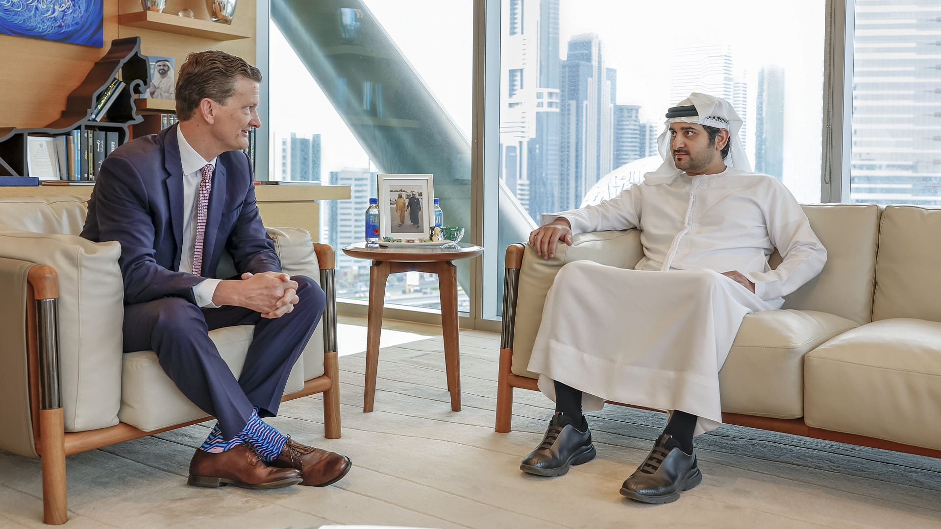 Image for the title: Maktoum bin Mohammed meets with Chairman of KPMG International 