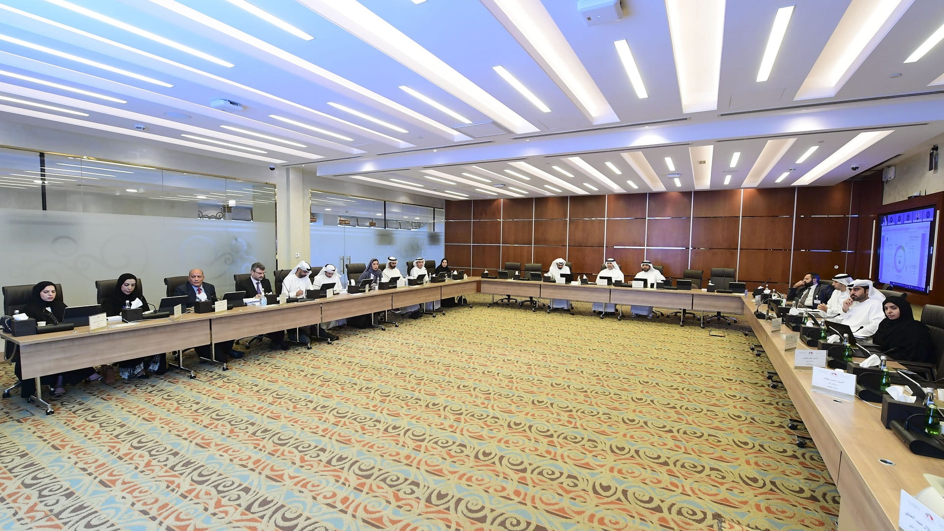 صورة بعنوان: "لجنة المالية في المجلس الوطني" تناقش مشروعي قانونين اتحاديين 