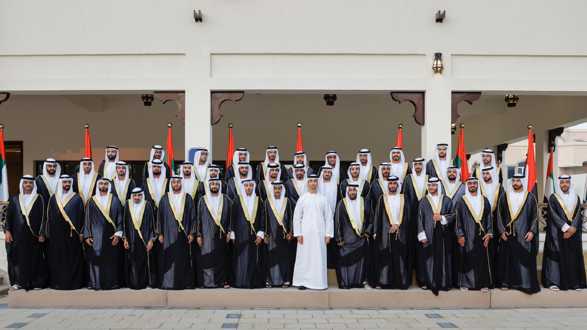 صورة بعنوان: "مبروك ما دبّرت"... أول مشاركة لأصحاب الهمم في الأعراس الجماعية 