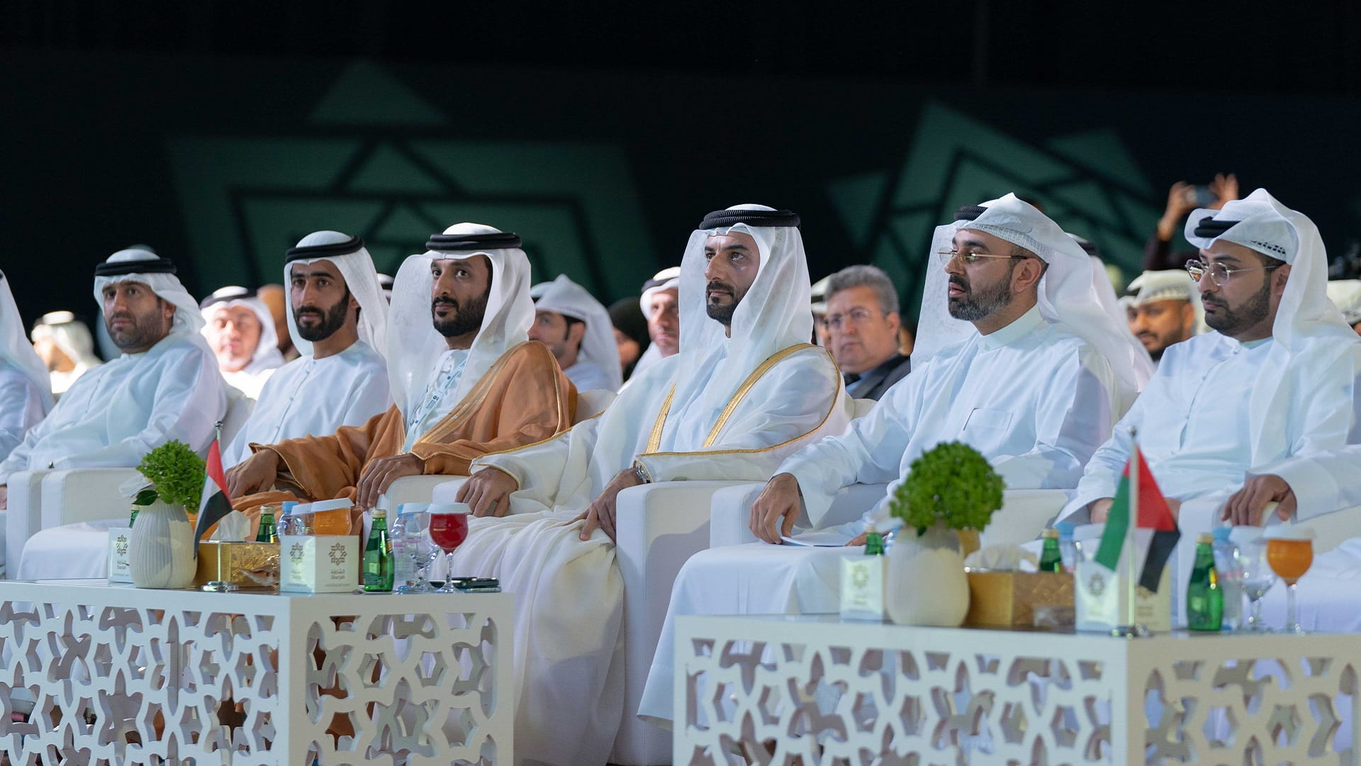 صورة بعنوان: سلطان بن أحمد يشهد انطلاق منتدى الشارقة الدولي للسياحة والسفر الـ9 