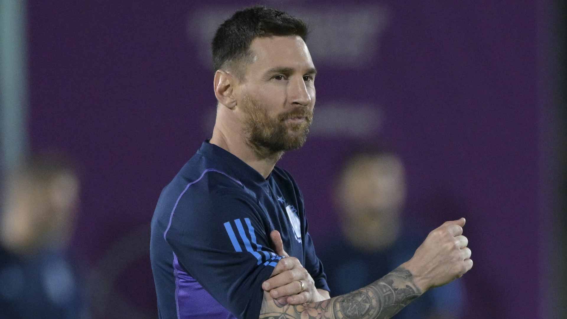 Image for the title: Argentina hopes Messi can save their World Cup bid 